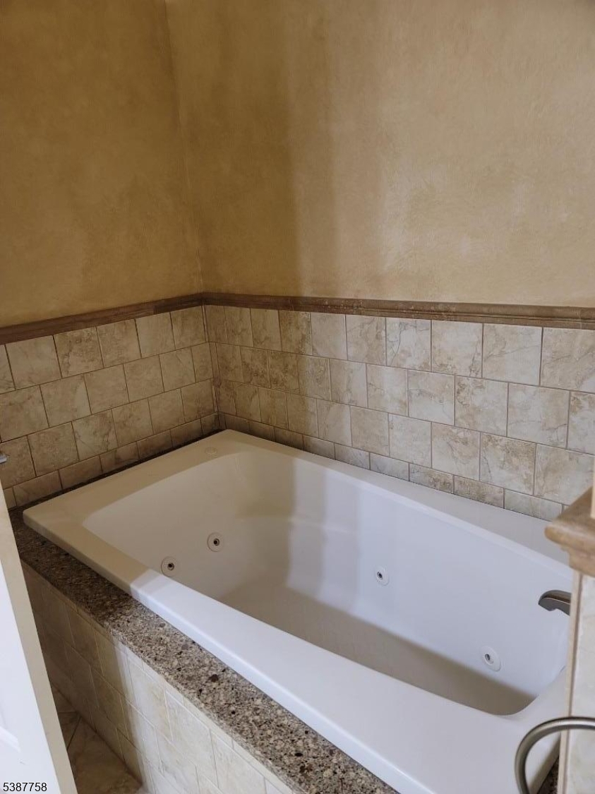 510 Franklin Avenue, Unit 1 Nutley, NJ 07110 - Photo 5 of 17