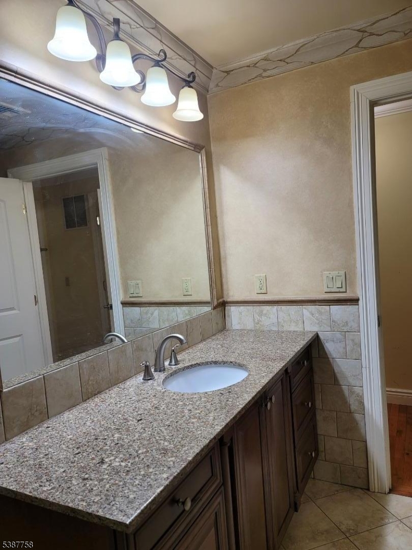 510 Franklin Avenue, Unit 1 Nutley, NJ 07110 - Photo 7 of 17