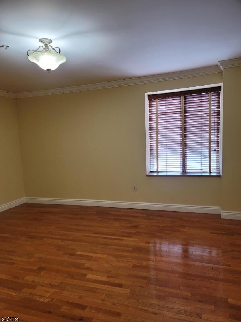 510 Franklin Avenue, Unit 1 Nutley, NJ 07110 - Photo 8 of 17