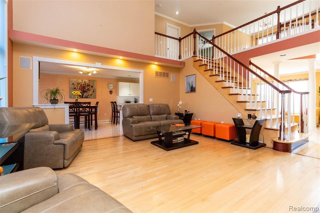 3878 Donaldson Road Rochester Hills, MI 48307 - Photo 9 of 41