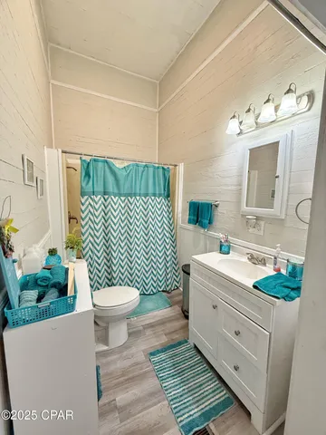 $260,000 | 5382 10th Street, Malone, FL 32445