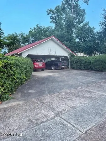 $260,000 | 5382 10th Street, Malone, FL 32445