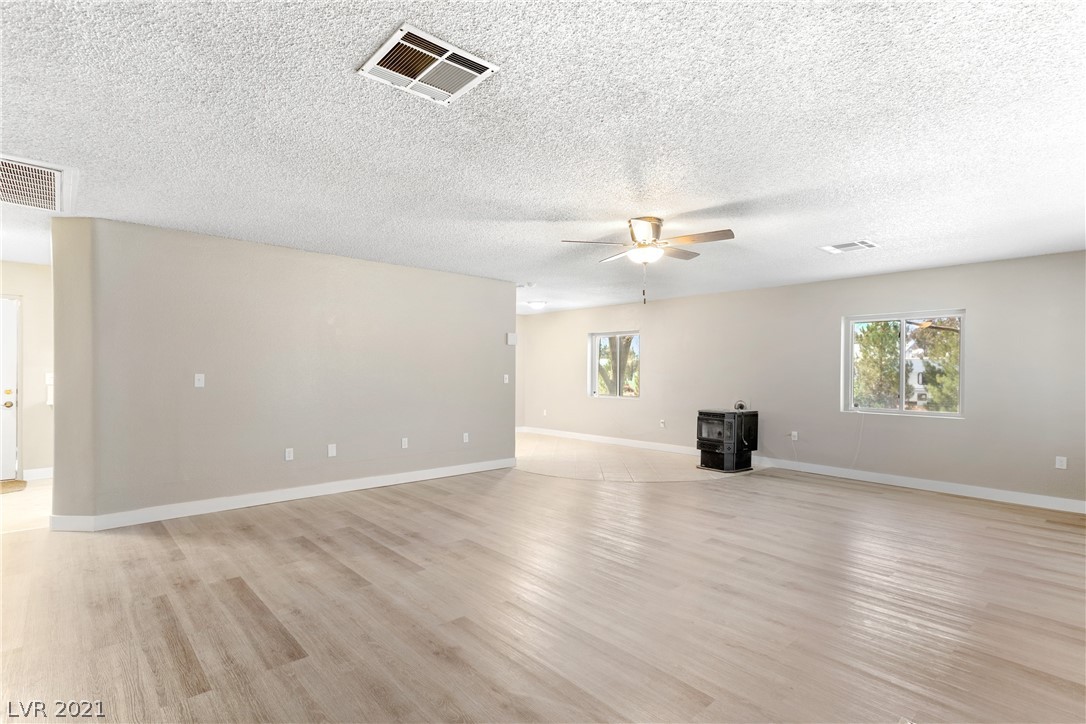 1301 West Wilson Road Pahrump, NV 89048 - Photo 4 of 31 Gallery Image 4