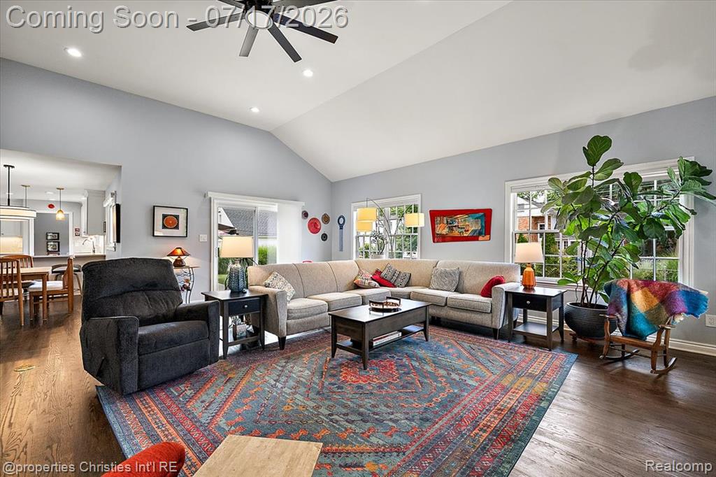 18244 Beverly Road Beverly Hills, MI 48025 - Photo 47 of 80