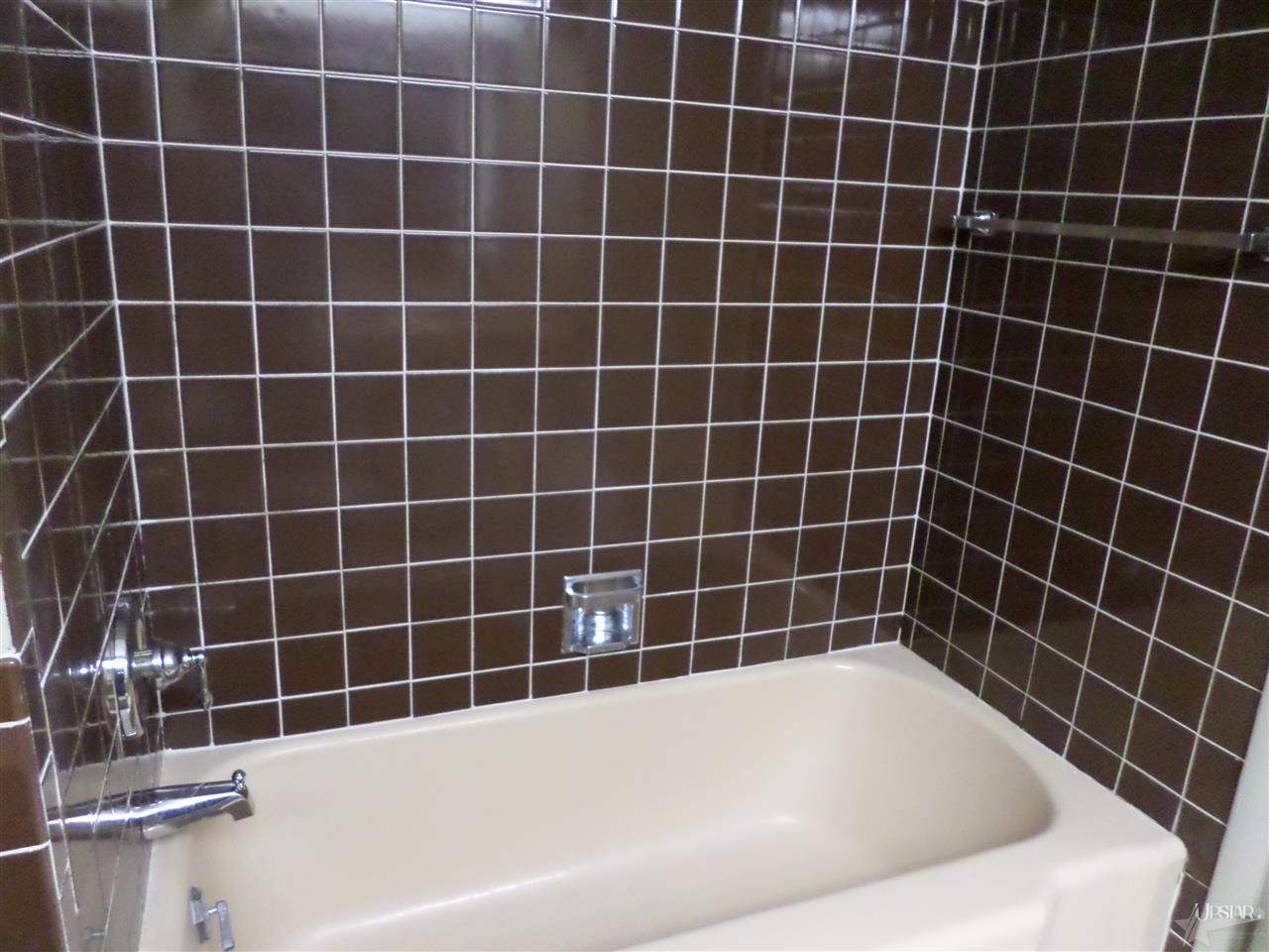 4835 Stellhorn Road Fort Wayne, IN 46835 - Photo 13 of 21 Gallery Image 13