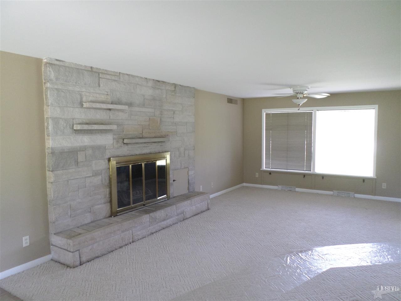 4835 Stellhorn Road Fort Wayne, IN 46835 - Photo 6 of 21 Gallery Image 6