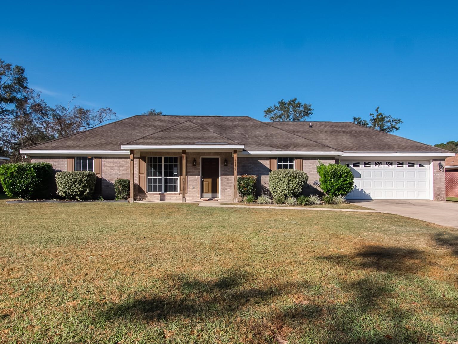 12369 Morning Dew Street Foley, AL 36535 - Photo 1 of 20 Front of House