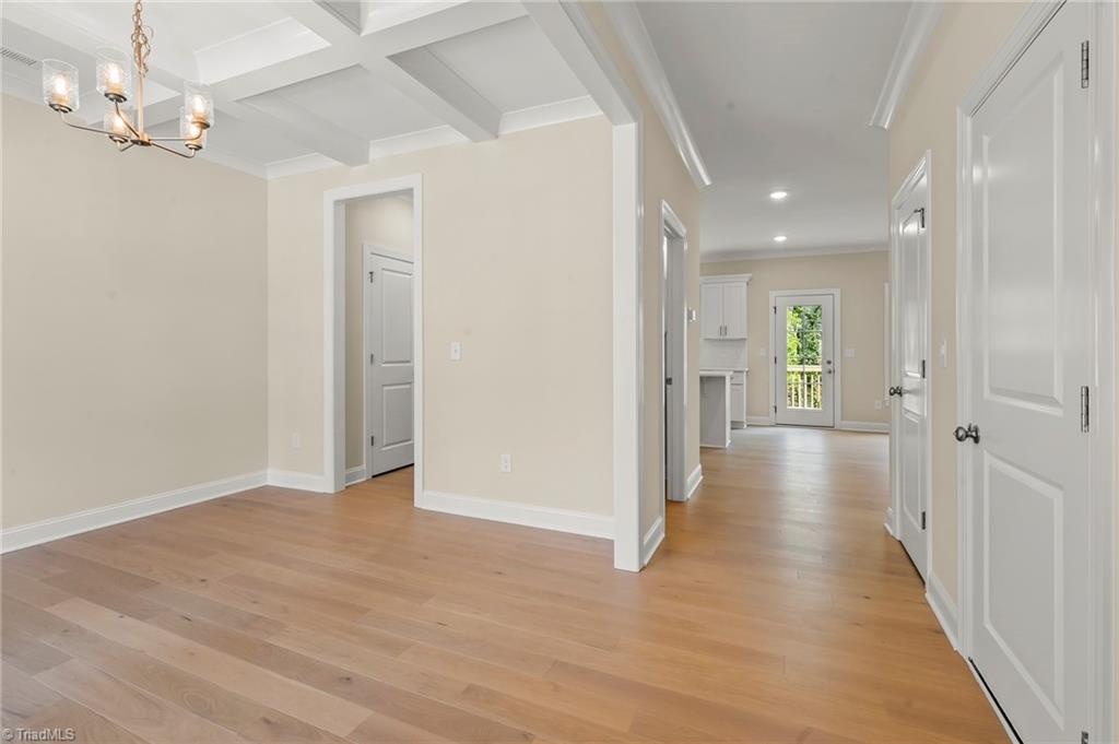 559 Alpine Road Winston-Salem, NC 27104 - Photo 4 of 24