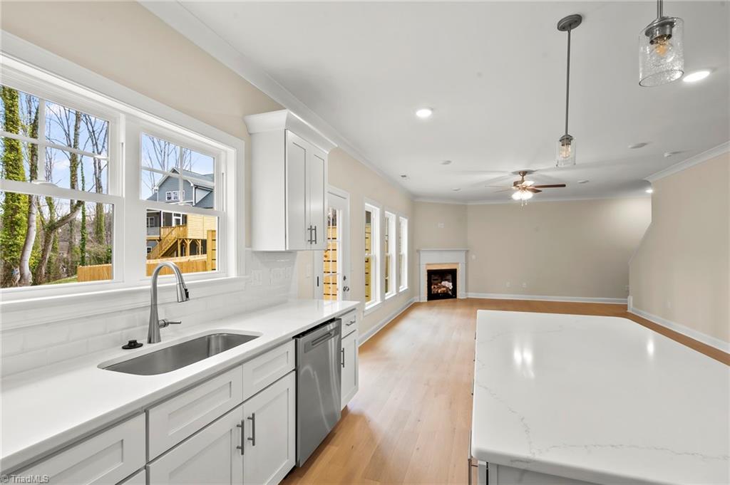 559 Alpine Road Winston-Salem, NC 27104 - Photo 8 of 24