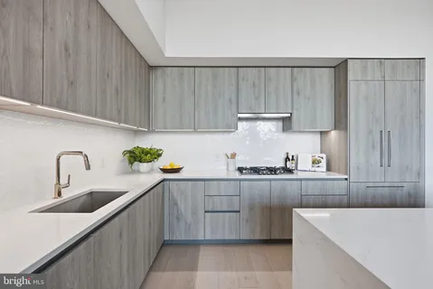 $1,735,000 | 1201 North Royal Street, Unit 105, Alexandria, VA 22314