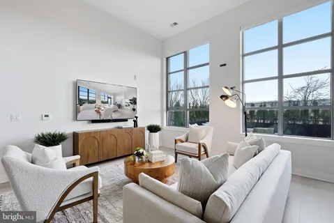 $1,735,000 | 1201 North Royal Street, Unit 105, Alexandria, VA 22314