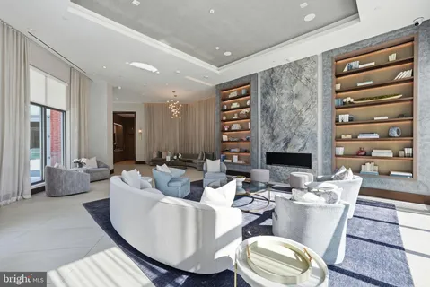 $1,735,000 | 1201 North Royal Street, Unit 105, Alexandria, VA 22314