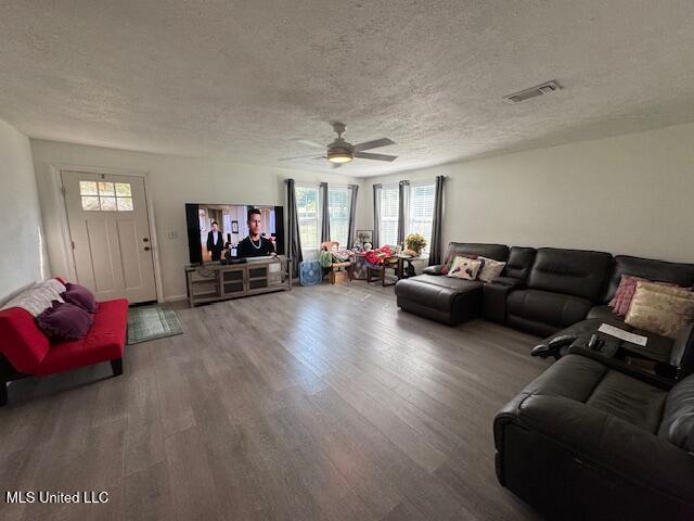 1019 Kennedy Road Magnolia, MS 39652 - Photo 8 of 60 IMG_8199