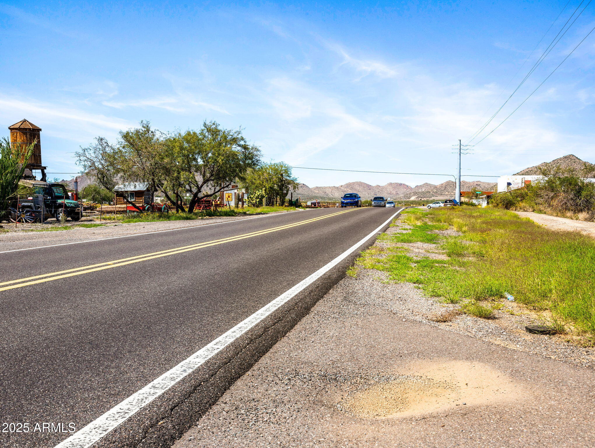 22055 Sunrise Road Congress, AZ 85332 - Photo 2 of 20 9-web-or-mls-22055 W Sunrise Dr-7