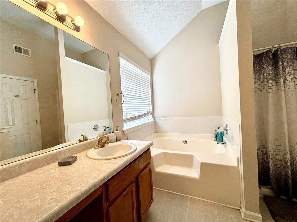 2520 Rambling Way Lithonia, GA 30058 - Photo 9 of 9