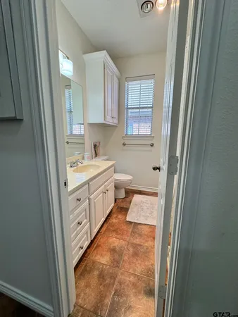 $2,050 | 3421 Iberville Drive, Tyler, TX 75701