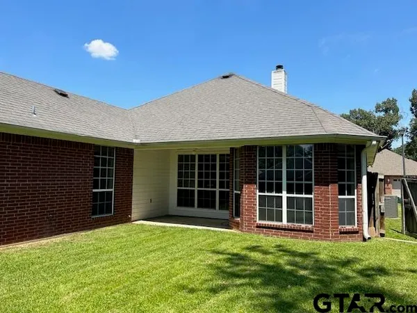 $2,050 | 3421 Iberville Drive, Tyler, TX 75701