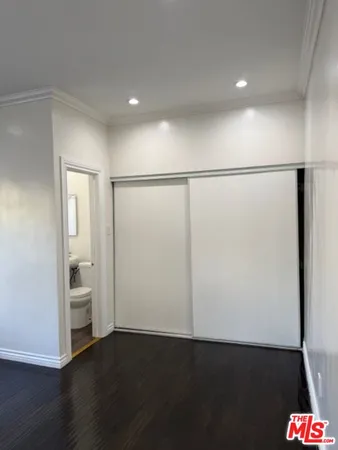$1,395 | 738 New Hampshire Avenue, Unit 403, Los Angeles, CA 90005