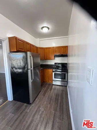 $1,395 | 738 New Hampshire Avenue, Unit 403, Los Angeles, CA 90005