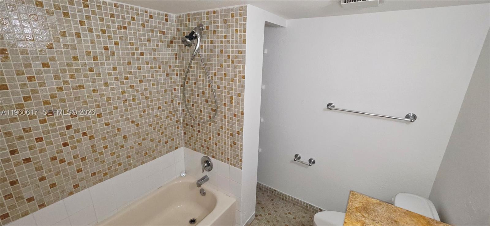 10425 Southwest 112th Avenue, Unit 219 Miami, FL 33176 - Photo 16 of 27