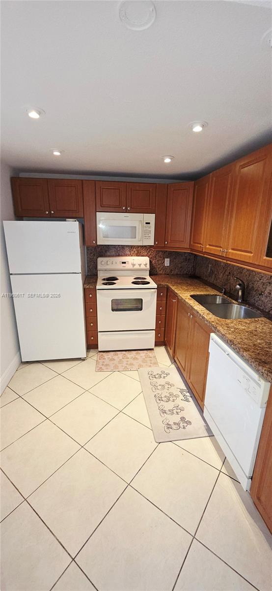 10425 Southwest 112th Avenue, Unit 219 Miami, FL 33176 - Photo 7 of 27