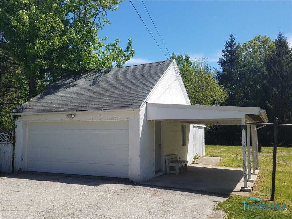 918 Harrow Road Toledo, OH 43615 - Photo 4 of 23 Gallery Image 4