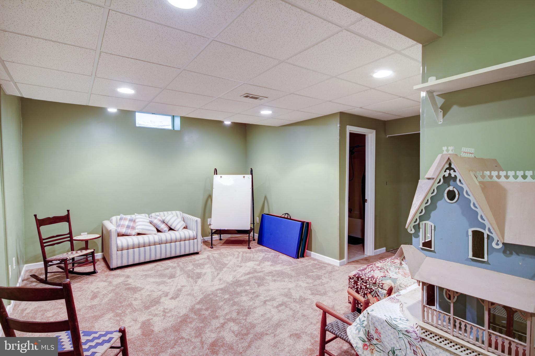 12412 Ivy Mill Road Reisterstown, MD 21136 - Photo 19 of 44 Basement family room w/full bath