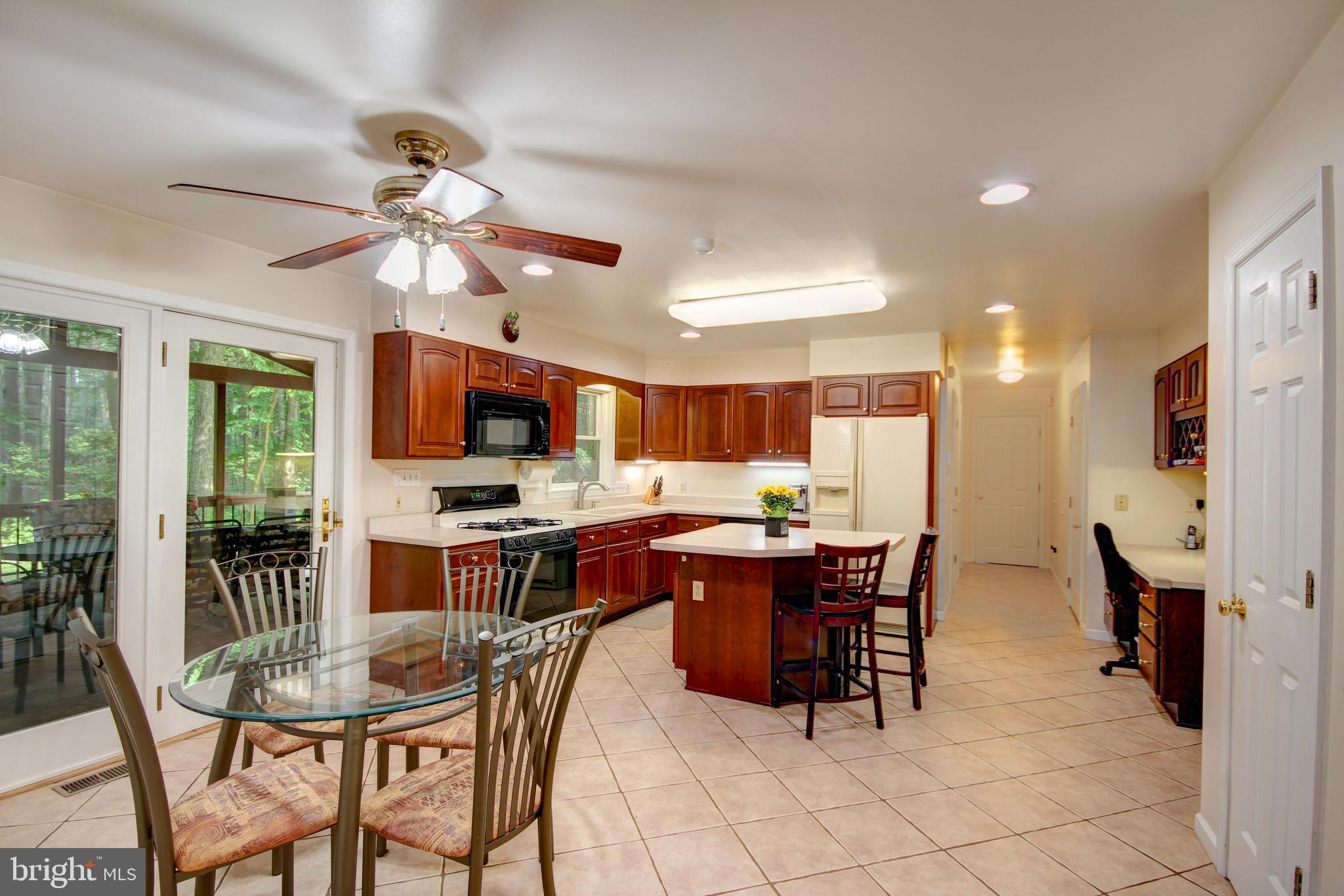 12412 Ivy Mill Road Reisterstown, MD 21136 - Photo 3 of 44 Kitchen
