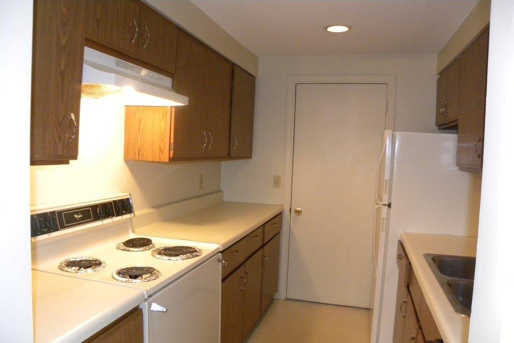 3 Academy Place, Unit 68 Saco, ME 04072 - Photo 10 of 15 Photo