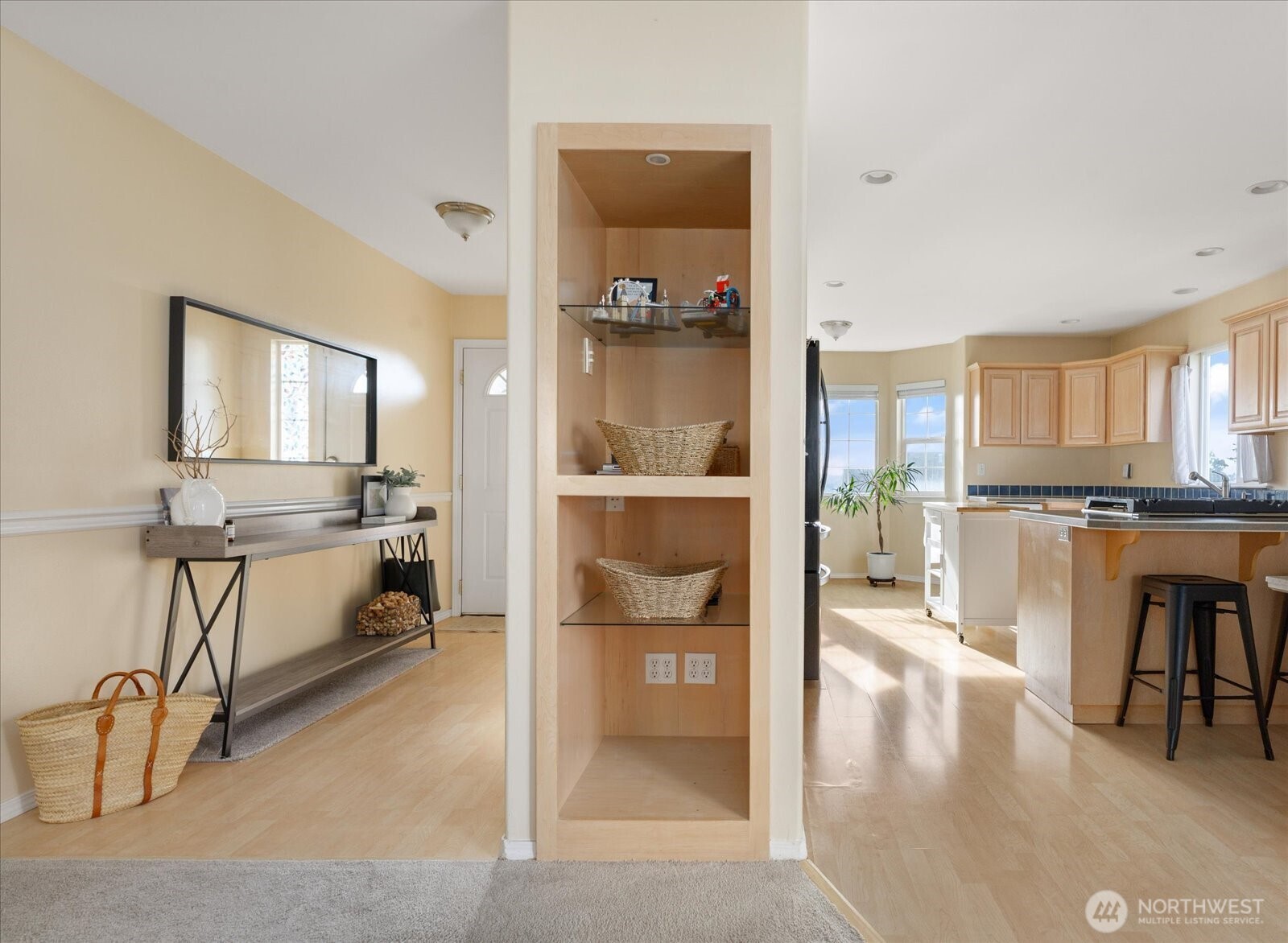 387 Southwest Stroops Drive Oak Harbor, WA 98277 - Photo 10 of 32