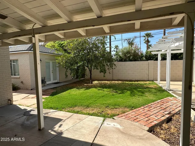 $3,650 | 1315 West Holly Street, Phoenix, AZ 85007