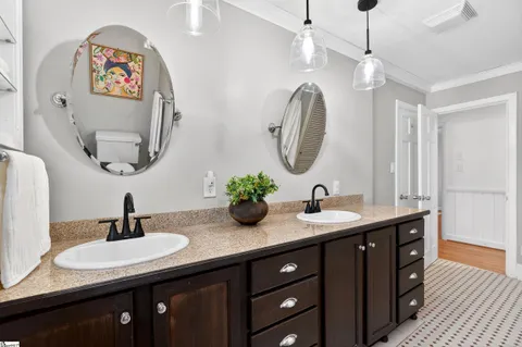 $425,000 | 308 Beechwood Drive, Spartanburg, SC 29307