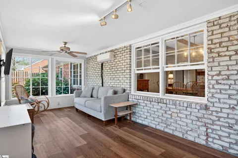 $425,000 | 308 Beechwood Drive, Spartanburg, SC 29307