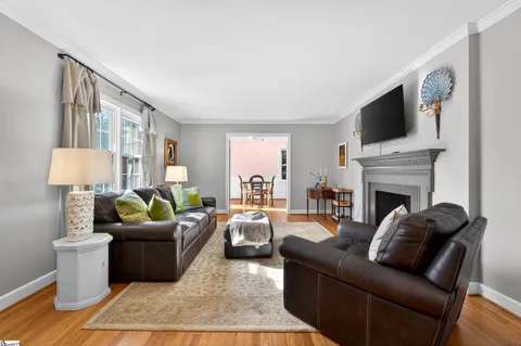 $425,000 | 308 Beechwood Drive, Spartanburg, SC 29307