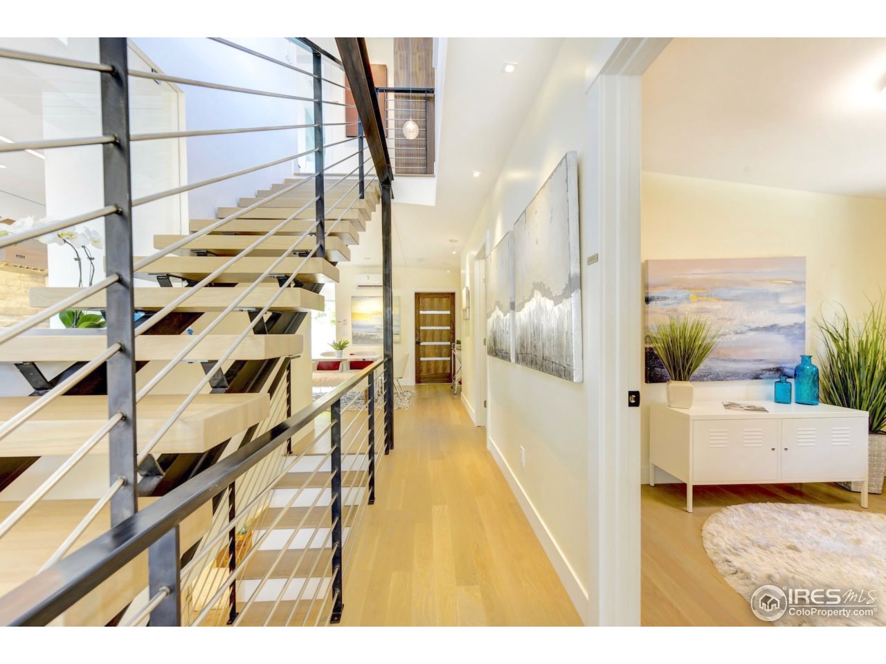 2725 6th Street Boulder, CO 80304 - Photo 18 of 40 a picture of a room