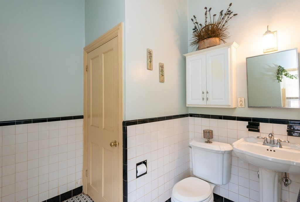 6 Hancock Street Everett, MA 02149 - Photo 21 of 40