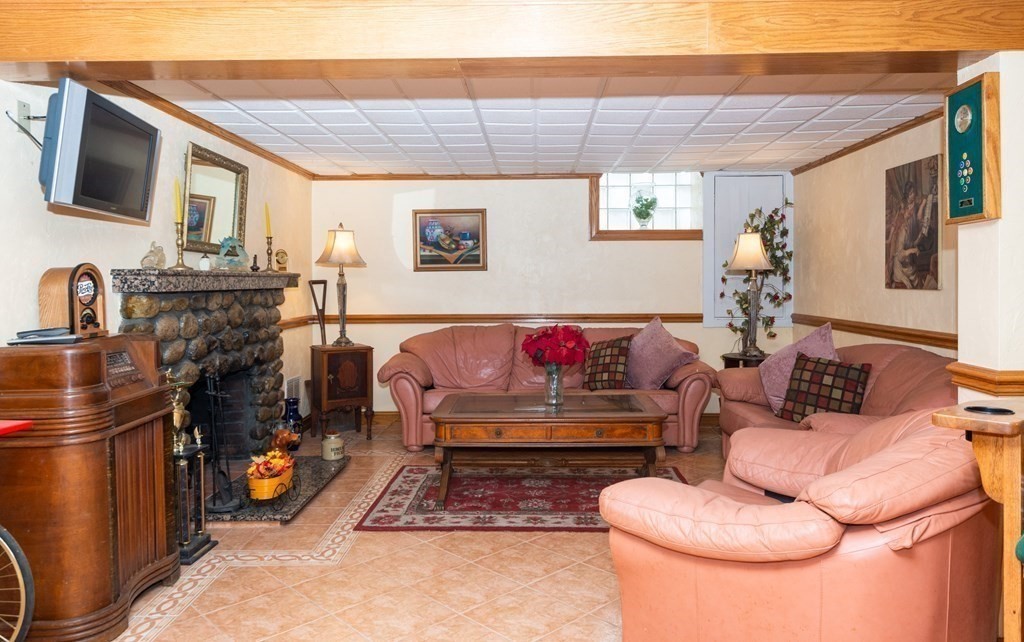 6 Hancock Street Everett, MA 02149 - Photo 31 of 40