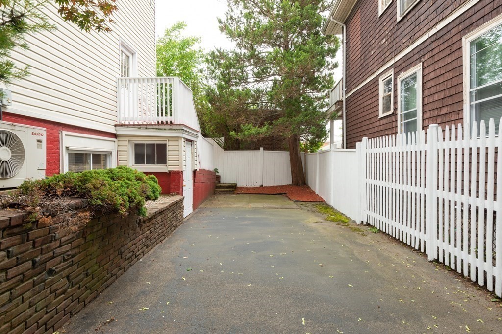 6 Hancock Street Everett, MA 02149 - Photo 33 of 40