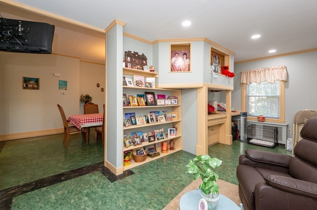 6 Hancock Street Everett, MA 02149 - Photo 6 of 40