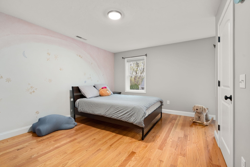 97 Batchelder Road Reading, MA 01867 - Photo 22 of 40