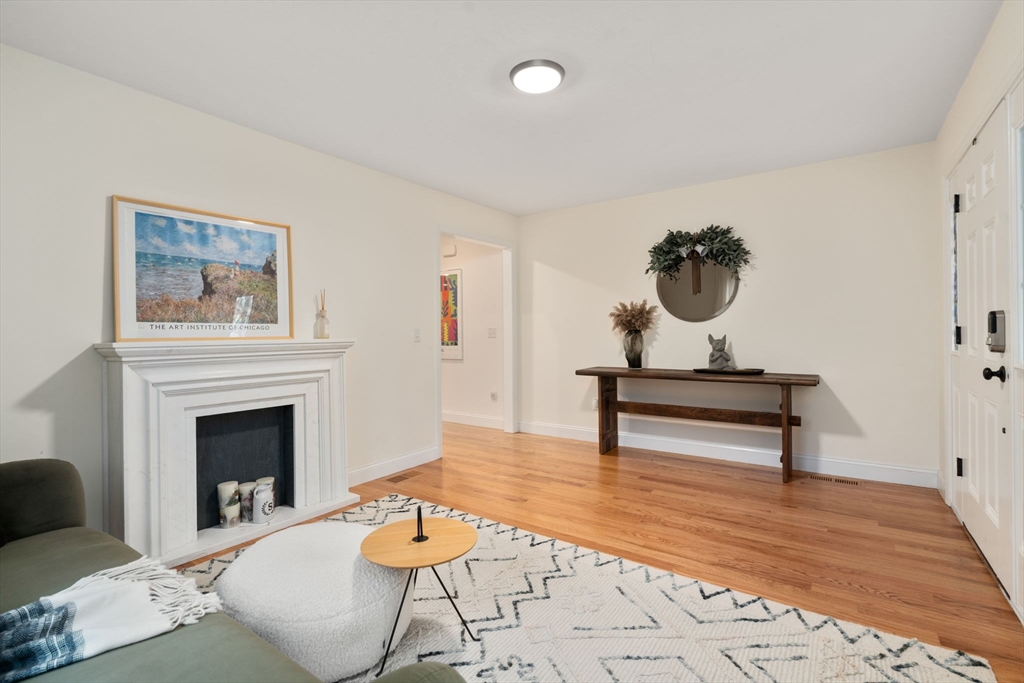 97 Batchelder Road Reading, MA 01867 - Photo 10 of 40