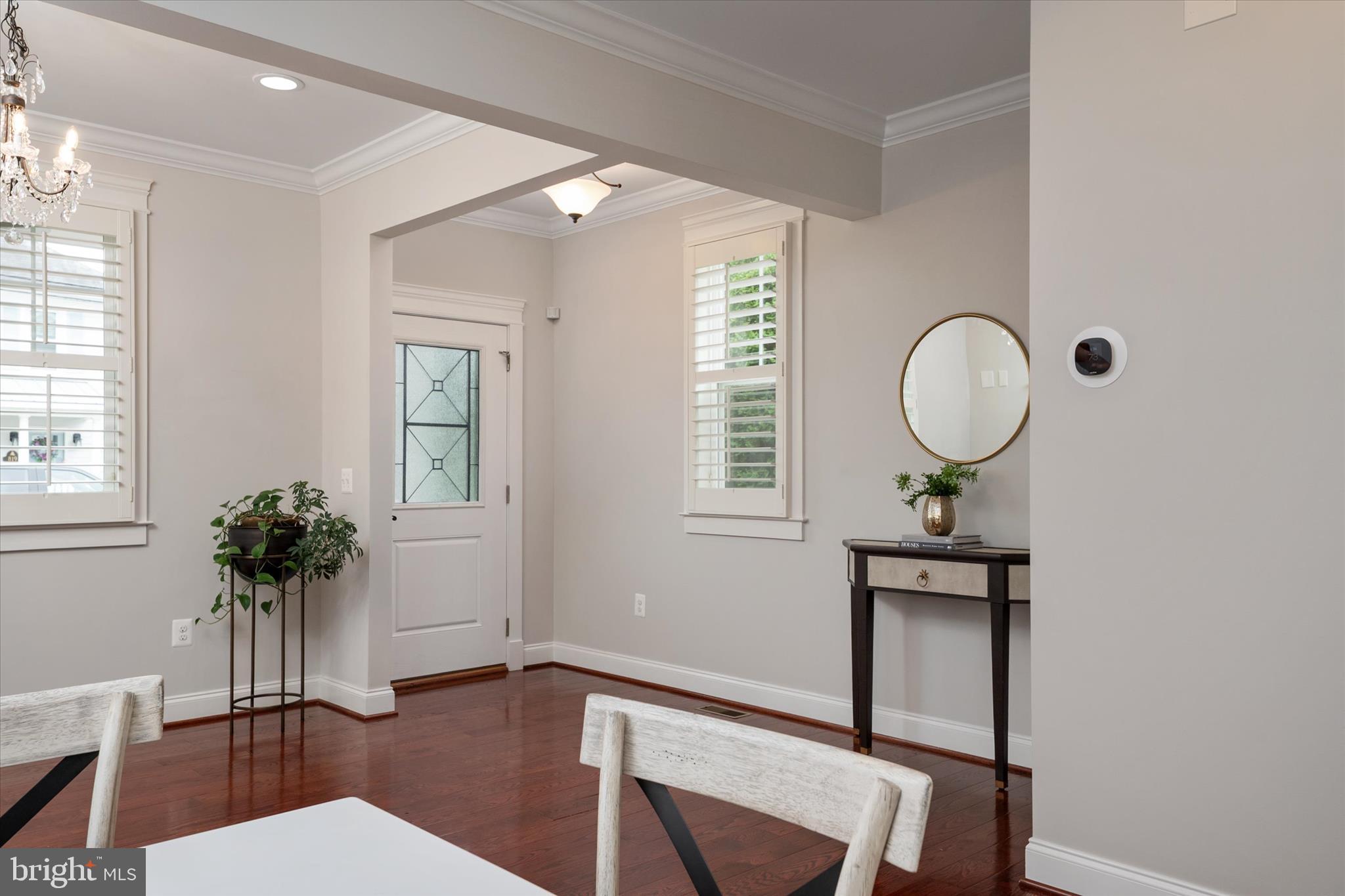 820 Bay Ridge Avenue Annapolis, MD 21403 - Photo 5 of 52