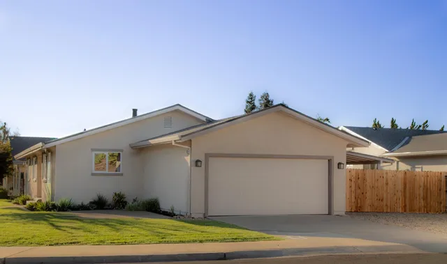 $589,000 | 2025 West Vine Street, Lodi, CA 95242