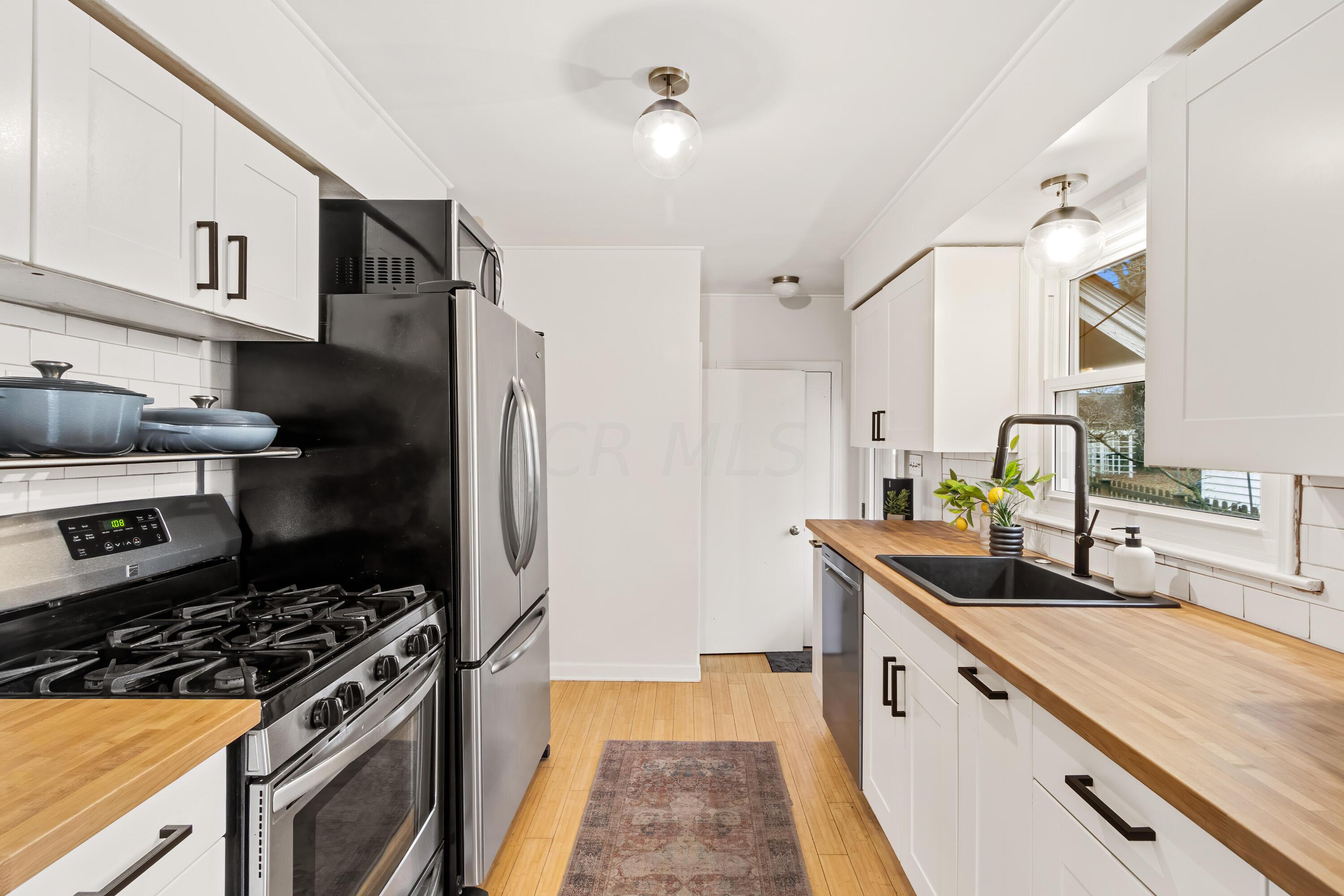 3780 Granden Road Columbus, OH 43214 - Photo 15 of 30 3780 Granden Road-15.jpg-FULL