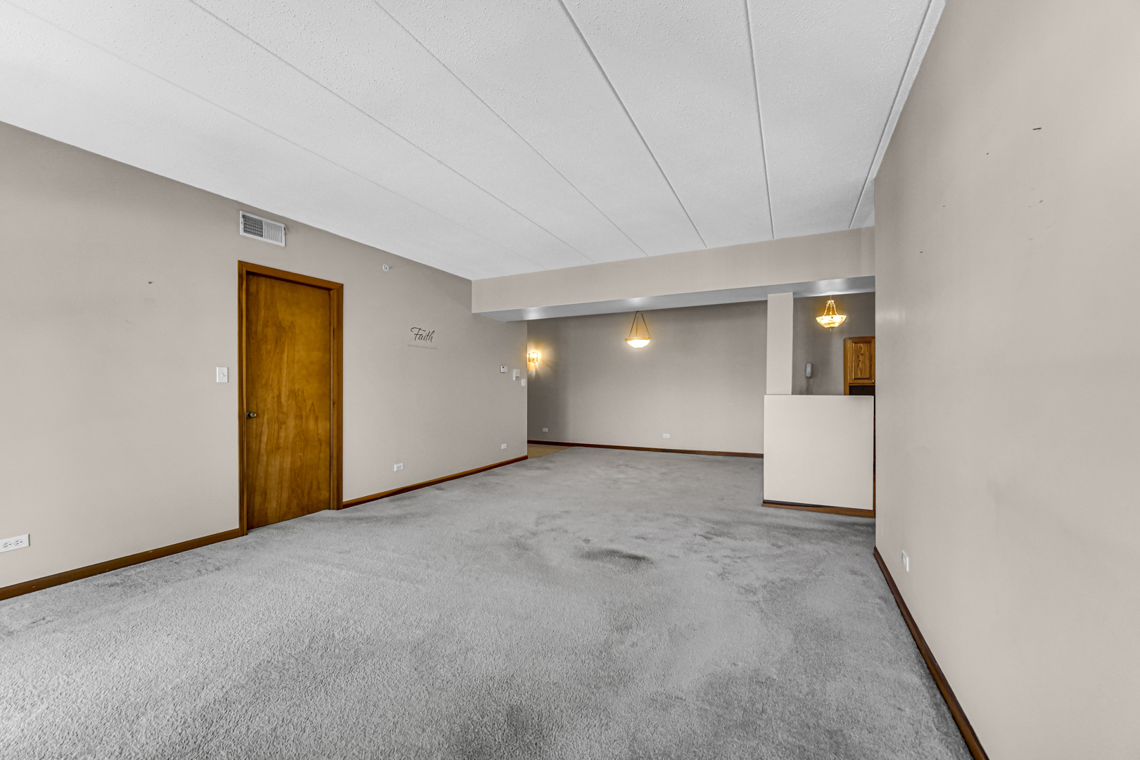 18216 Lange Street, Unit 2B Lansing, IL 60438 - Photo 6 of 21