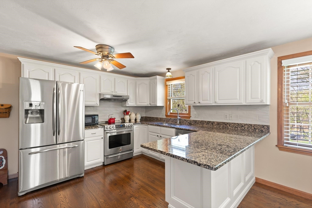 7 Leland Hill Road Grafton, MA 01560 - Photo 3 of 18
