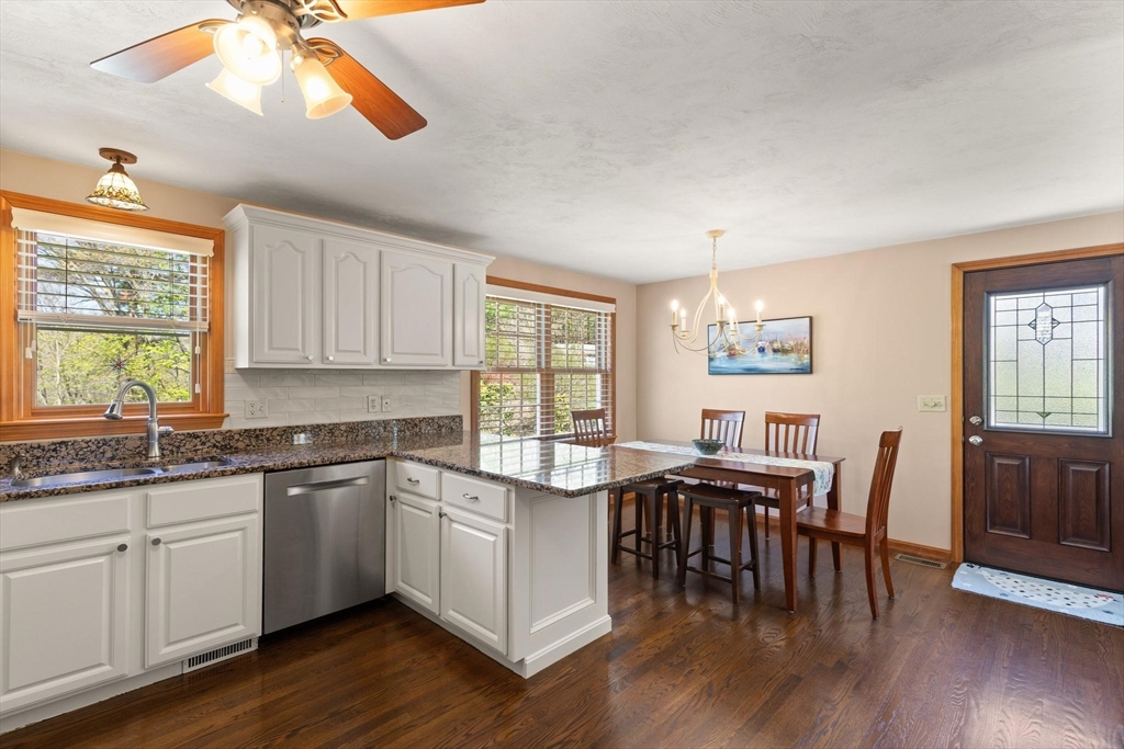 7 Leland Hill Road Grafton, MA 01560 - Photo 4 of 18