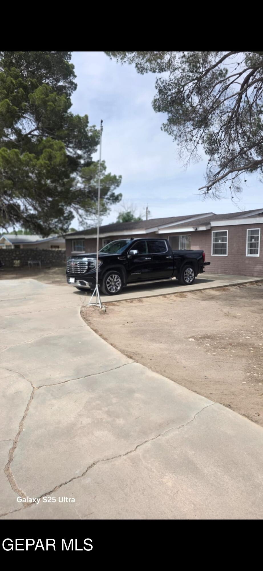 10391 Socorro Road Socorro, TX 79927 - Photo 41 of 72 d7e2967c-e46b-499d-bcd5-cbc4a3ef4a3e