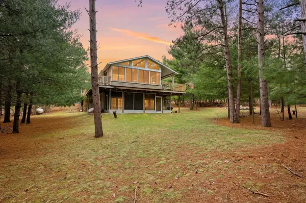 $374,900 | 1008 Gem Avenue, Wisconsin Dells, WI 53965