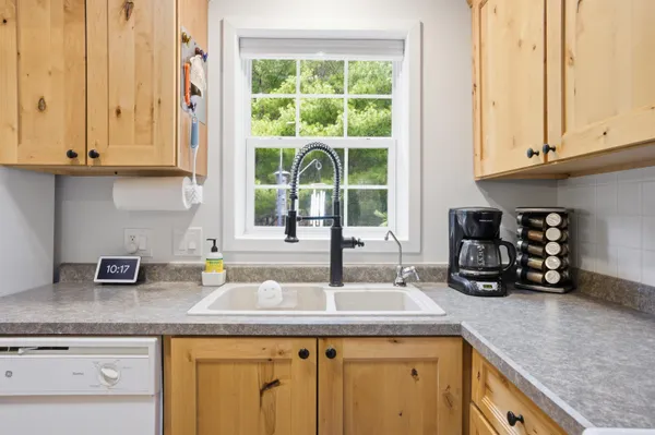 $374,900 | 1008 Gem Avenue, Wisconsin Dells, WI 53965